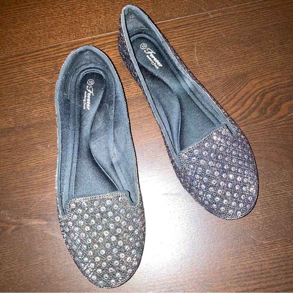 Forever memory foam slip-on shoes
